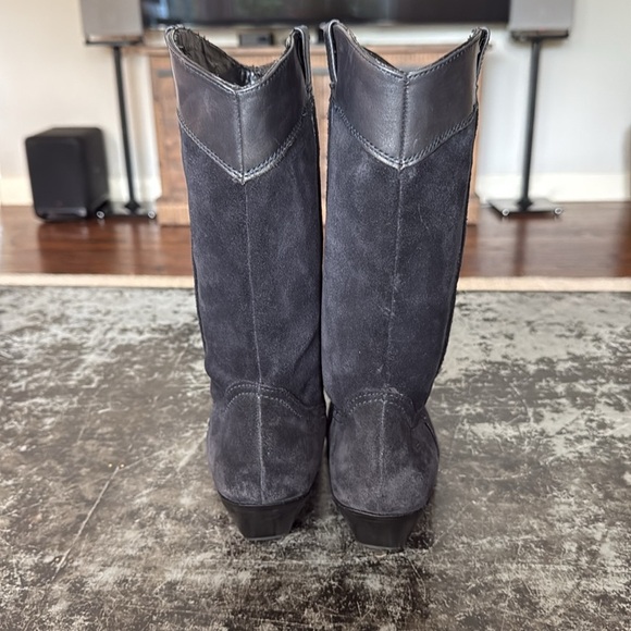 Reba Black Suede Short Distressed Western Boots 10" Tall, 14" Circum, Size 8 - Picture 4 of 8